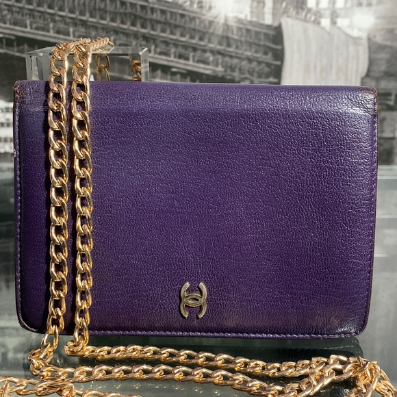 Authentic CHANEL CC Logo Purse Wallet - Picture 2 of 16